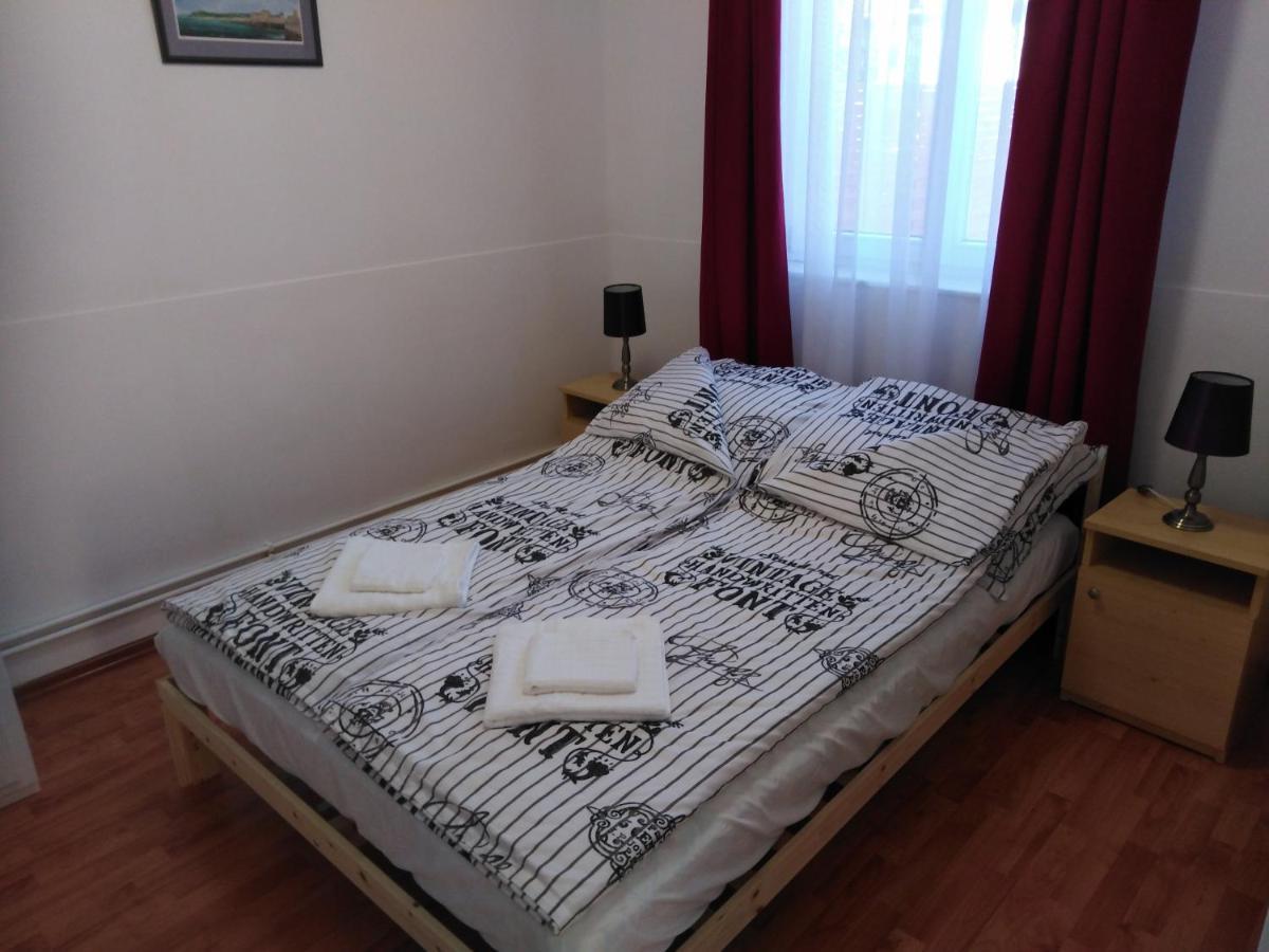 Arinza Apartman Vendeghaz Mezőkövesd Buitenkant foto